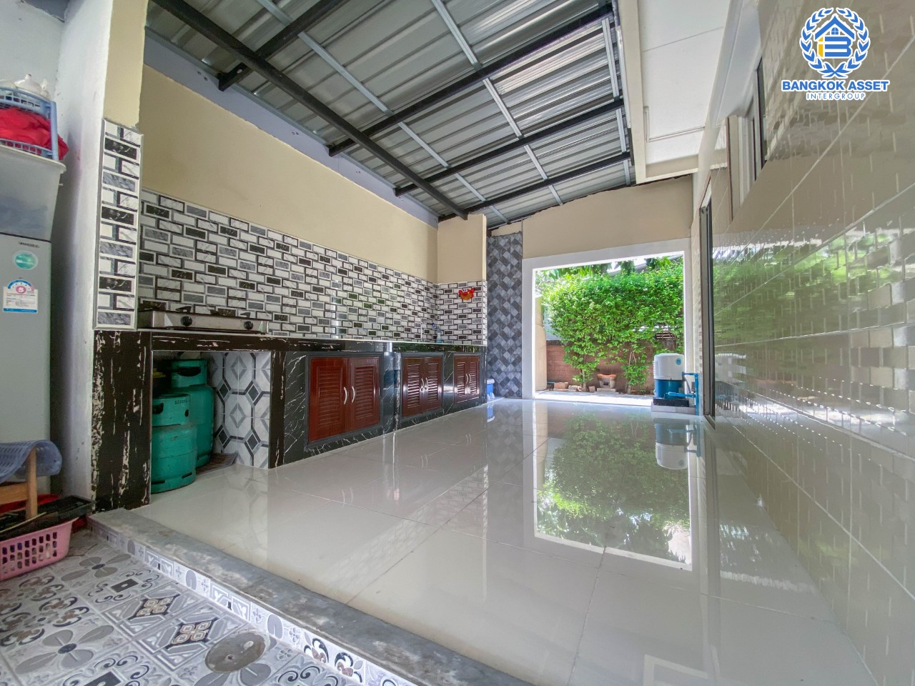 บ้านเดี่ยวมือสอง นนทบุรี คุณภาพแบรนด์ Q.House ม.คาซ่าวิลล์ ราชพฤกษ์-แจ้งวัฒนะ เนื้อที่ 50.6 ตร.ว. ฟังก์ชัน 3 ห้องนอน 2 ห้องน้ำ จอดรถได้ 2 คัน บ้านสวย พร้อมอยู่ ทำเลศักยภาพ ติดถนนราชพฤกษ์ ใกล้ทางด่วนแจ้งวัฒนะ และเซ็นทรัลแจ้งวัฒนะ...